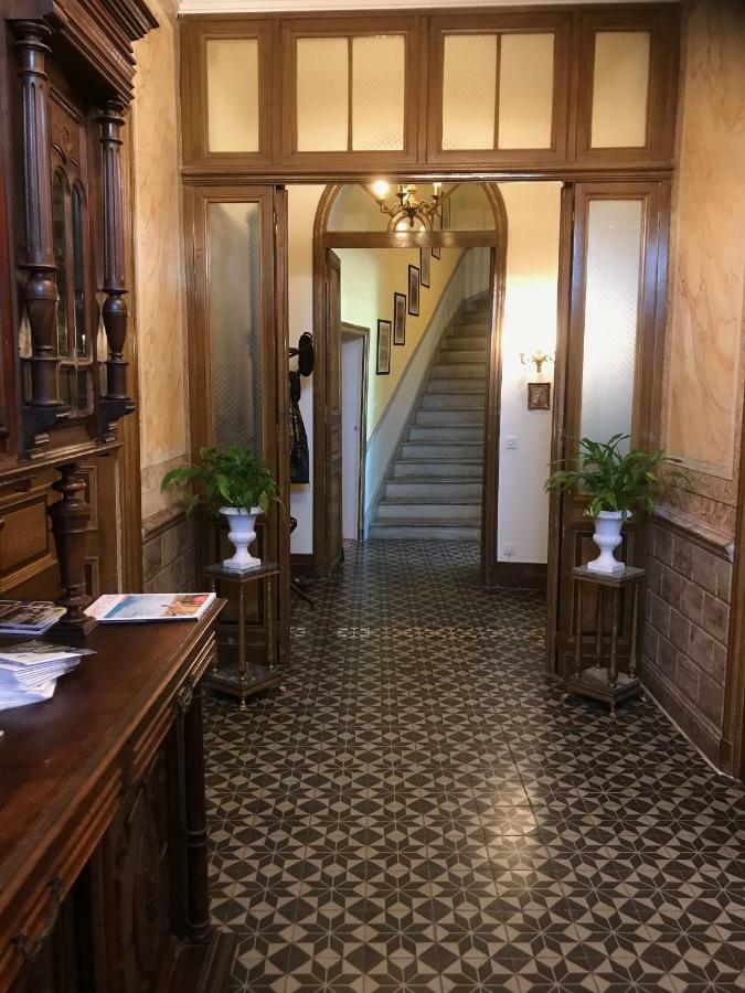 La Maison Quarante Acomodação com café da manhã Exterior foto